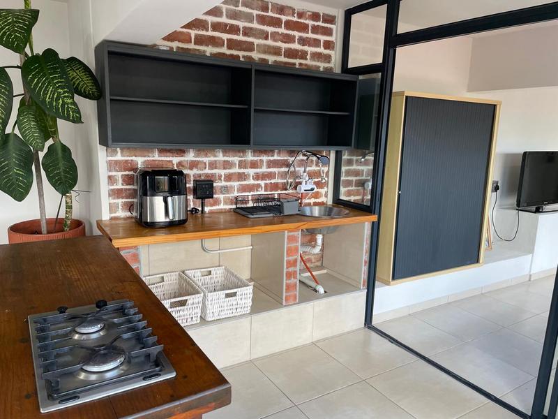 To Let 1 Bedroom Property for Rent in Simons Town Western Cape